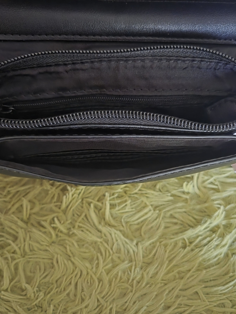 Giani Bernini Nappa Leather Flap Crossbody - Picture 8 of 9